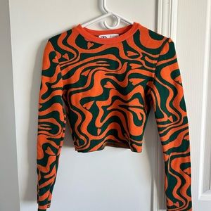 FUN Y2K PRINT LONG SLEEVE